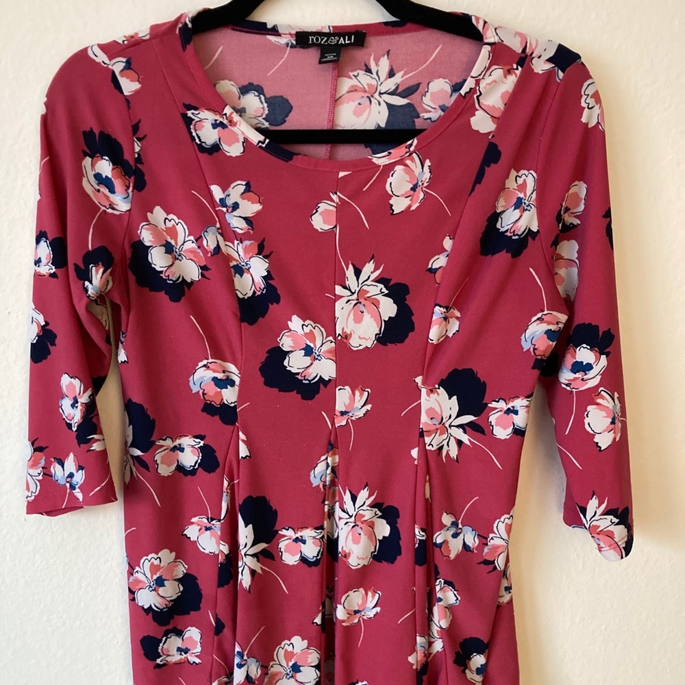 Floral 3/4 sleeve peplum top
